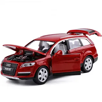 Simulering 1:32 skala dicast bil hjul Hatchback audi q7 model trække sig tilbage metal legetøj med lys og lyd samling til gave