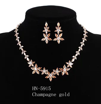 Bruden pryder artikel kombinationen af luksus AAA zircon halskæde , kvinders mode smykker halskæde HN - 5915